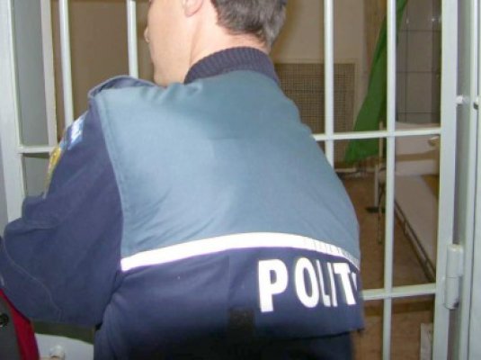 Persoană urmărită pentru înşelăciune, prinsă la Constanţa